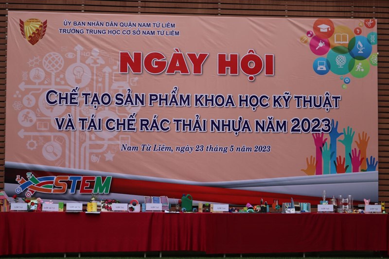 Ngày hội chế tạo sản phẩm khoa học kĩ thuật và tái chế rác thải nhựa năm 2023