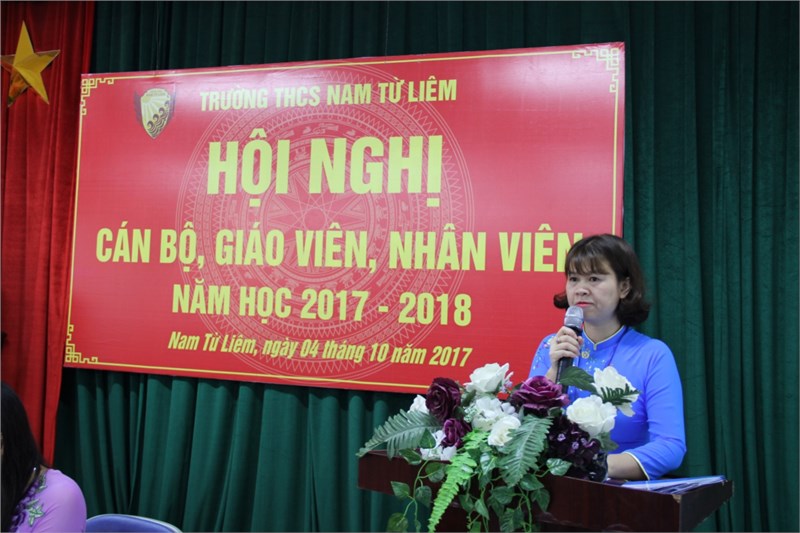 Hội nghị cb, gv, nv năm học 2017-2018